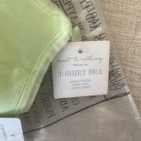 On Gossamer Next to Nothing Micro T-Shirt Underwire Bra- Kiwi - Picture 7 of 12